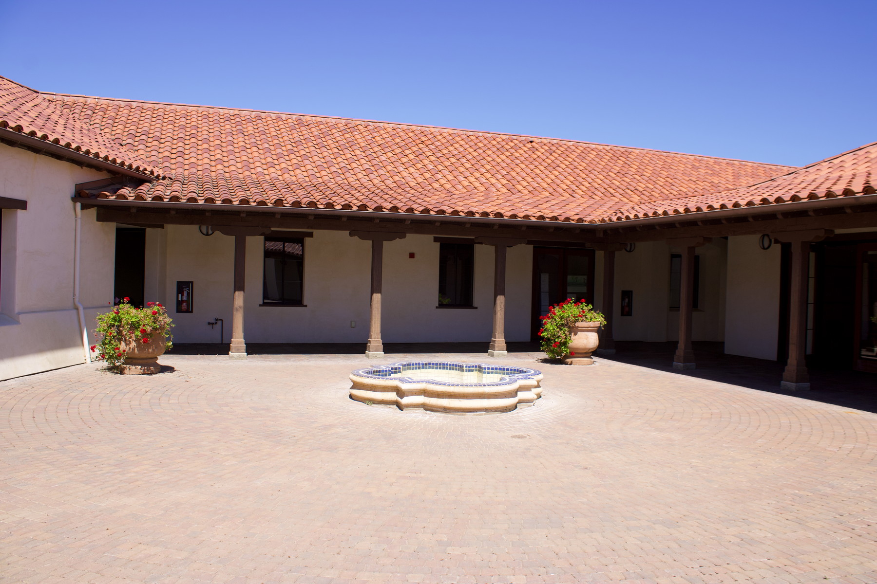 Courtyard at Martinelli Event Center